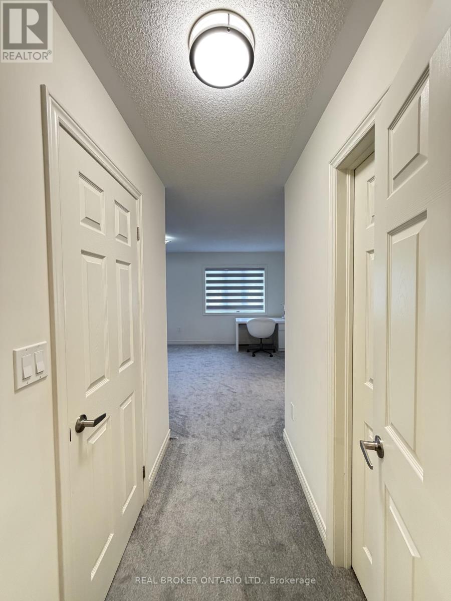 1207 Drinkle Crescent, Oshawa, Ontario  L1K 3G8 - Photo 26 - E12558752