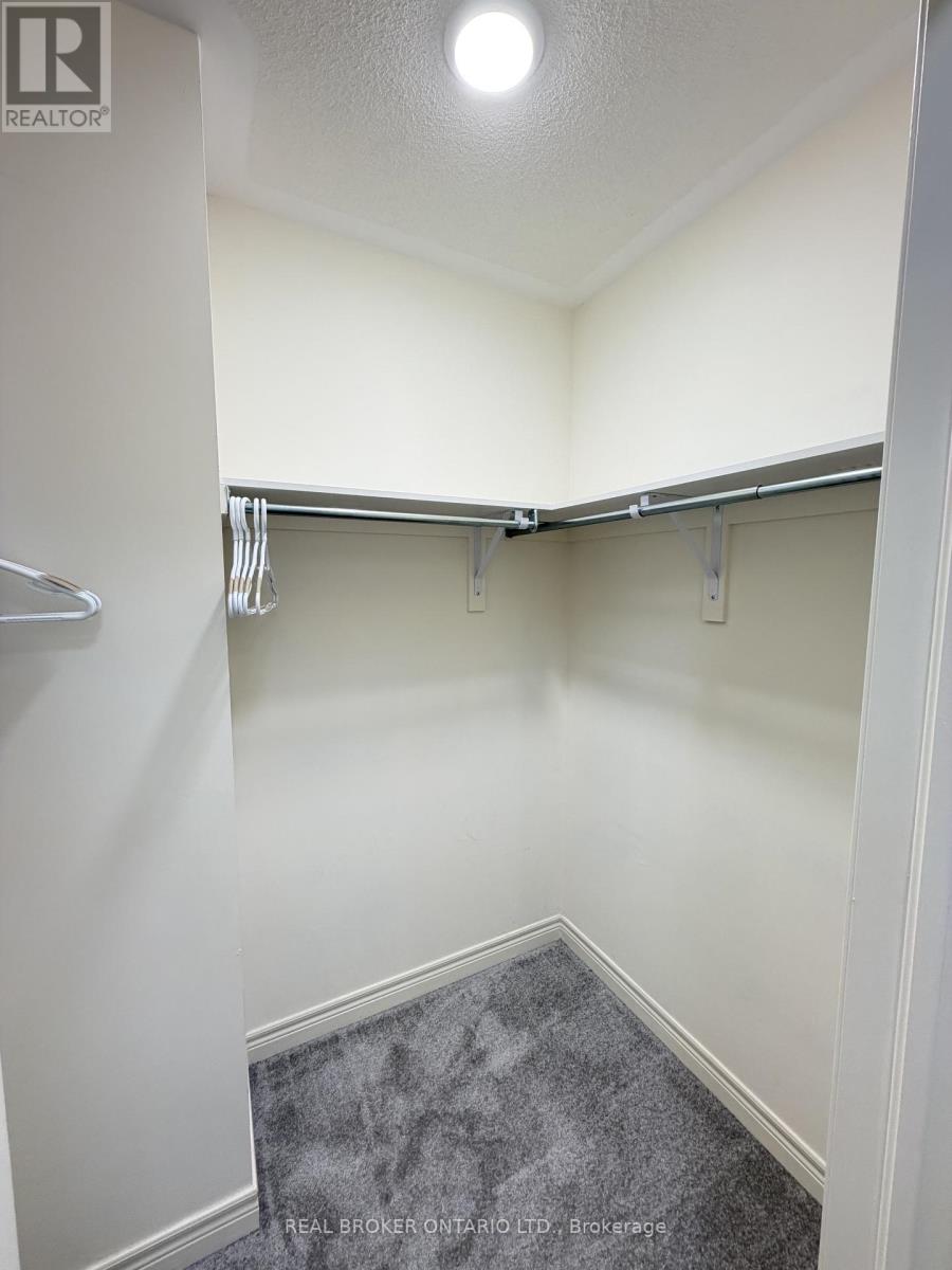 1207 Drinkle Crescent, Oshawa, Ontario  L1K 3G8 - Photo 35 - E12558752