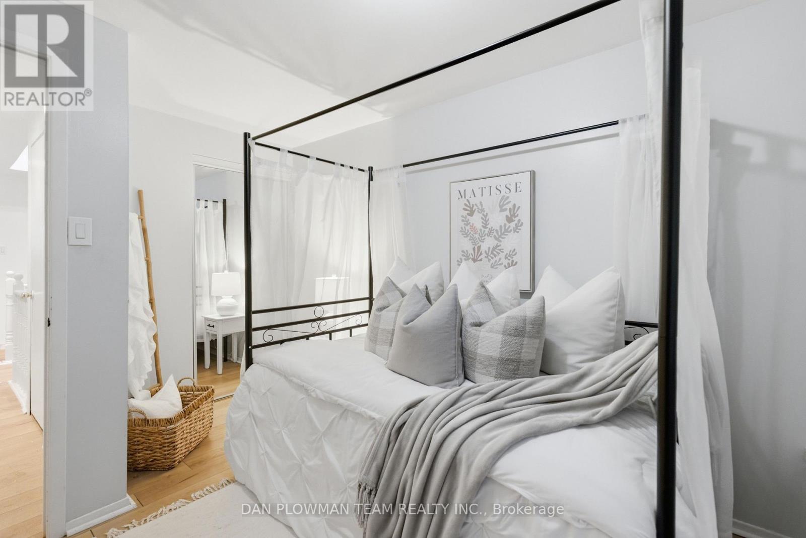 366 Rosedale Drive, Whitby, Ontario  L1N 1Z4 - Photo 24 - E12558792