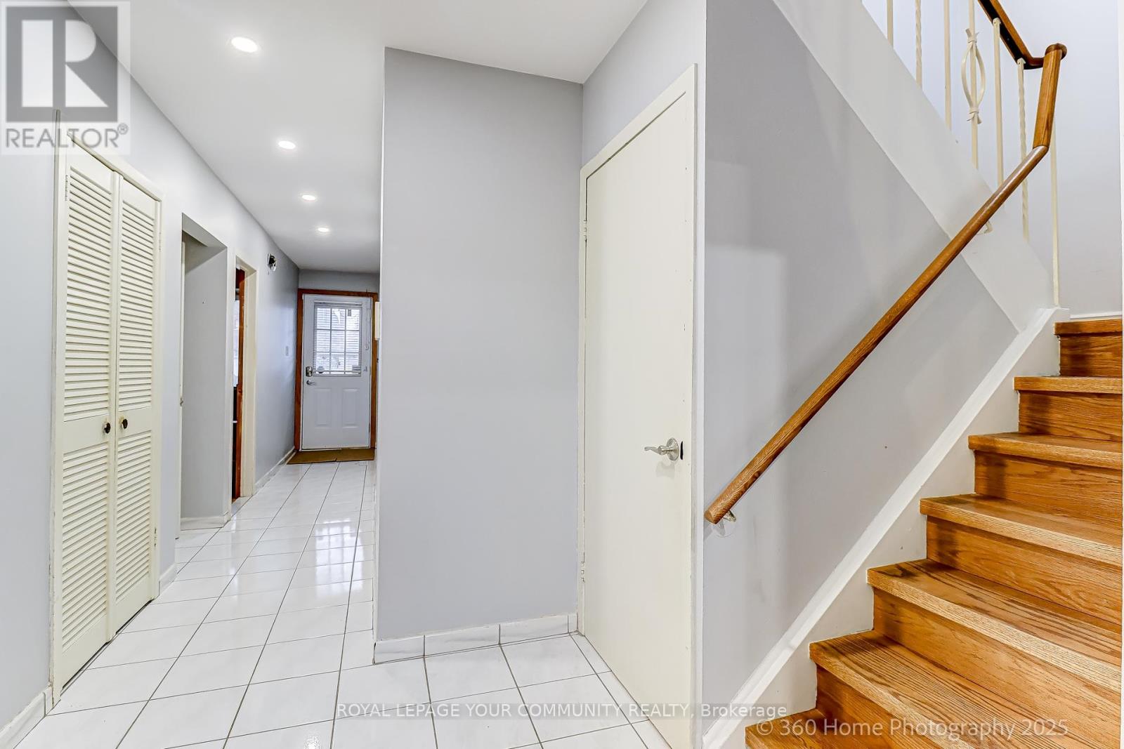 10 Fontainbleau Drive, Toronto, Ontario  M2M 1N9 - Photo 14 - C12557882