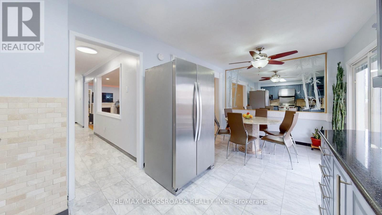 25 Rowe Court, Markham, Ontario L3S 2J6 - Photo 12 - N12558800