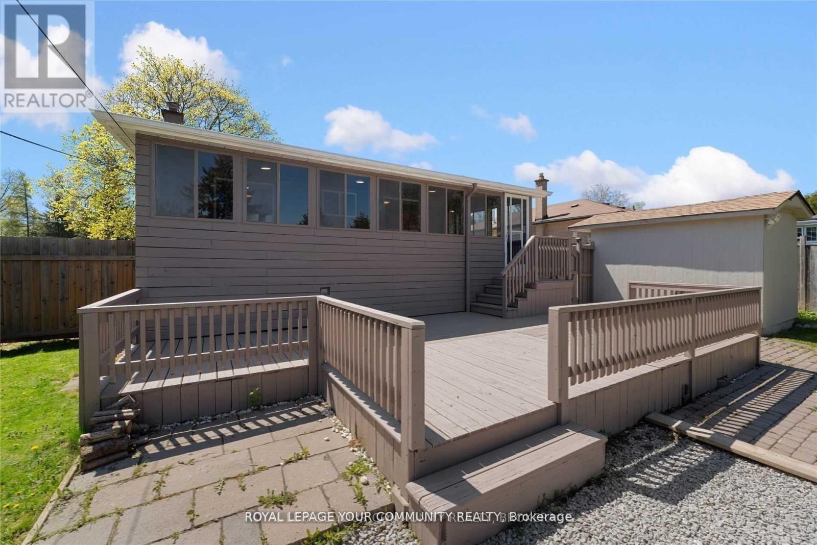 60 Child Drive N, Aurora, Ontario  L4G 1Y7 - Photo 9 - N12558824