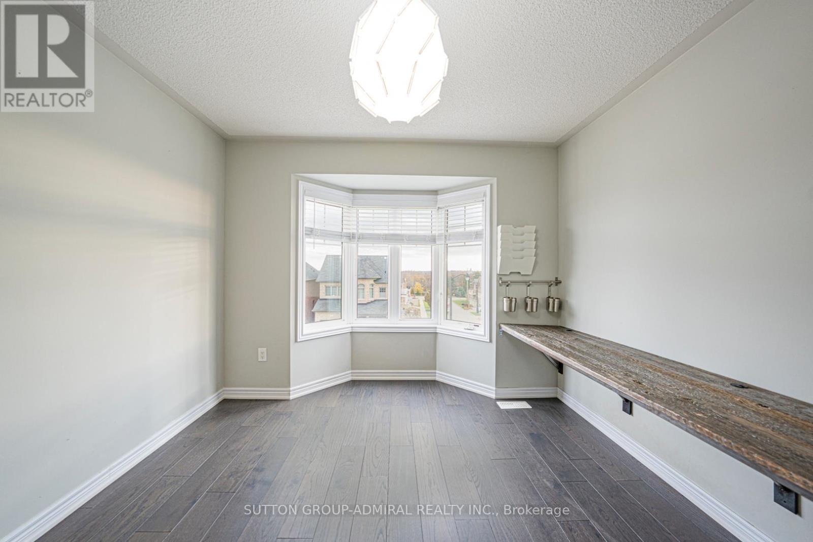 28 Manila Avenue, Markham, Ontario  L6C 0W1 - Photo 22 - N12558868