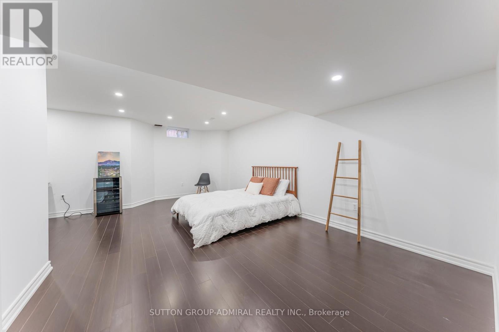 28 Manila Avenue, Markham, Ontario  L6C 0W1 - Photo 25 - N12558868