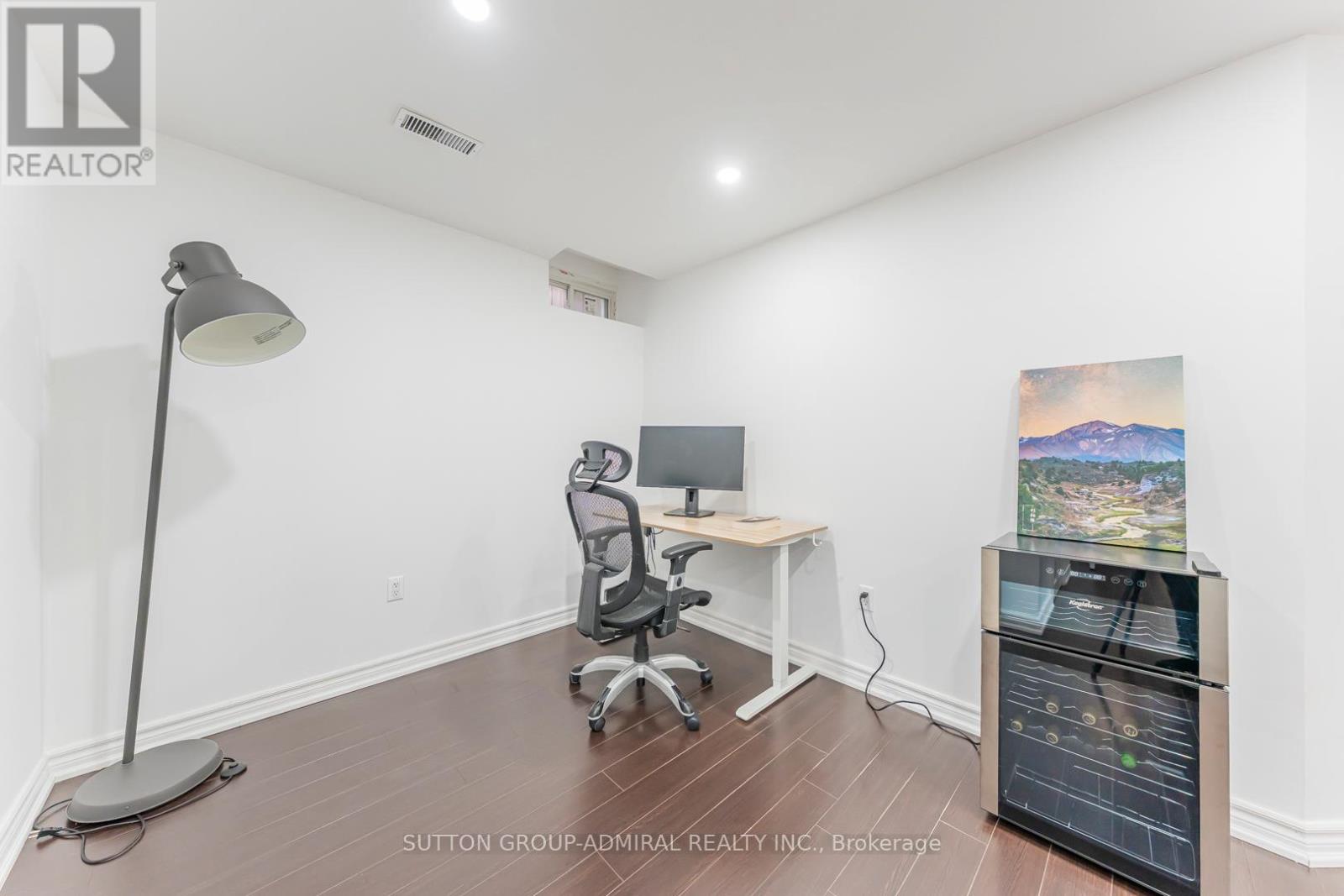 28 Manila Avenue, Markham, Ontario  L6C 0W1 - Photo 27 - N12558868