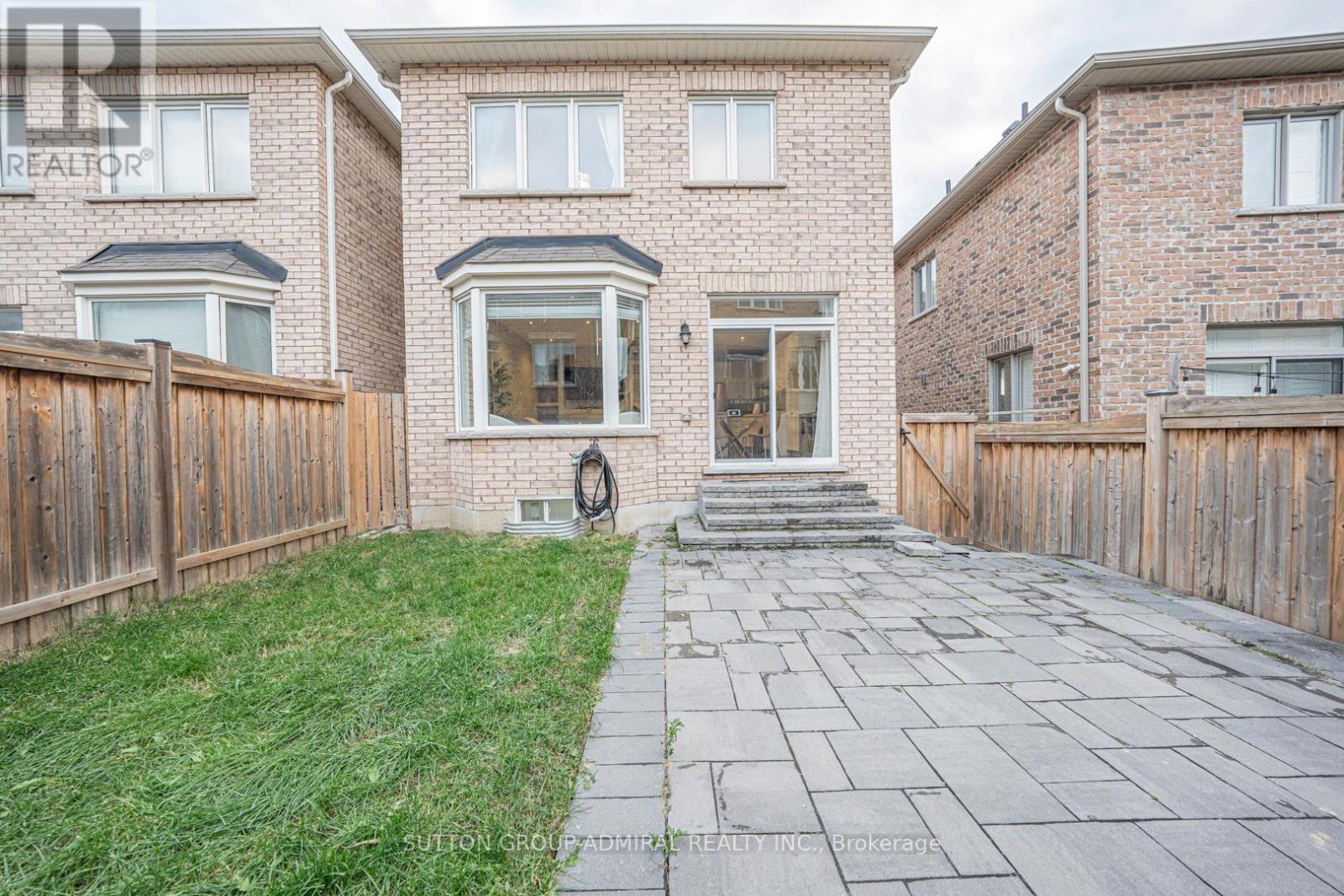 28 Manila Avenue, Markham, Ontario  L6C 0W1 - Photo 29 - N12558868