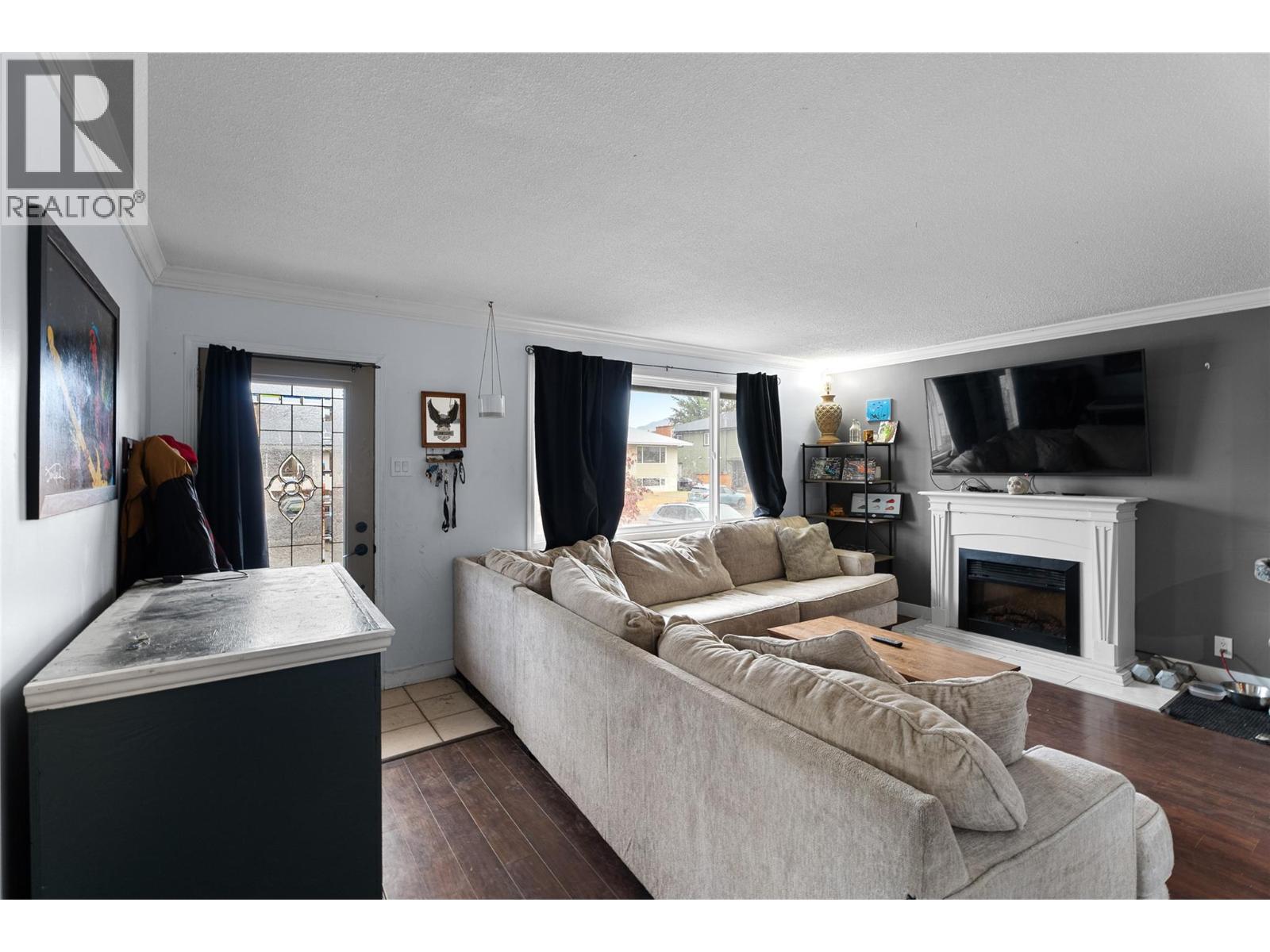 1153 Lethbridge Avenue, Kamloops, British Columbia  V2B 1Y3 - Photo 2 - 10369523