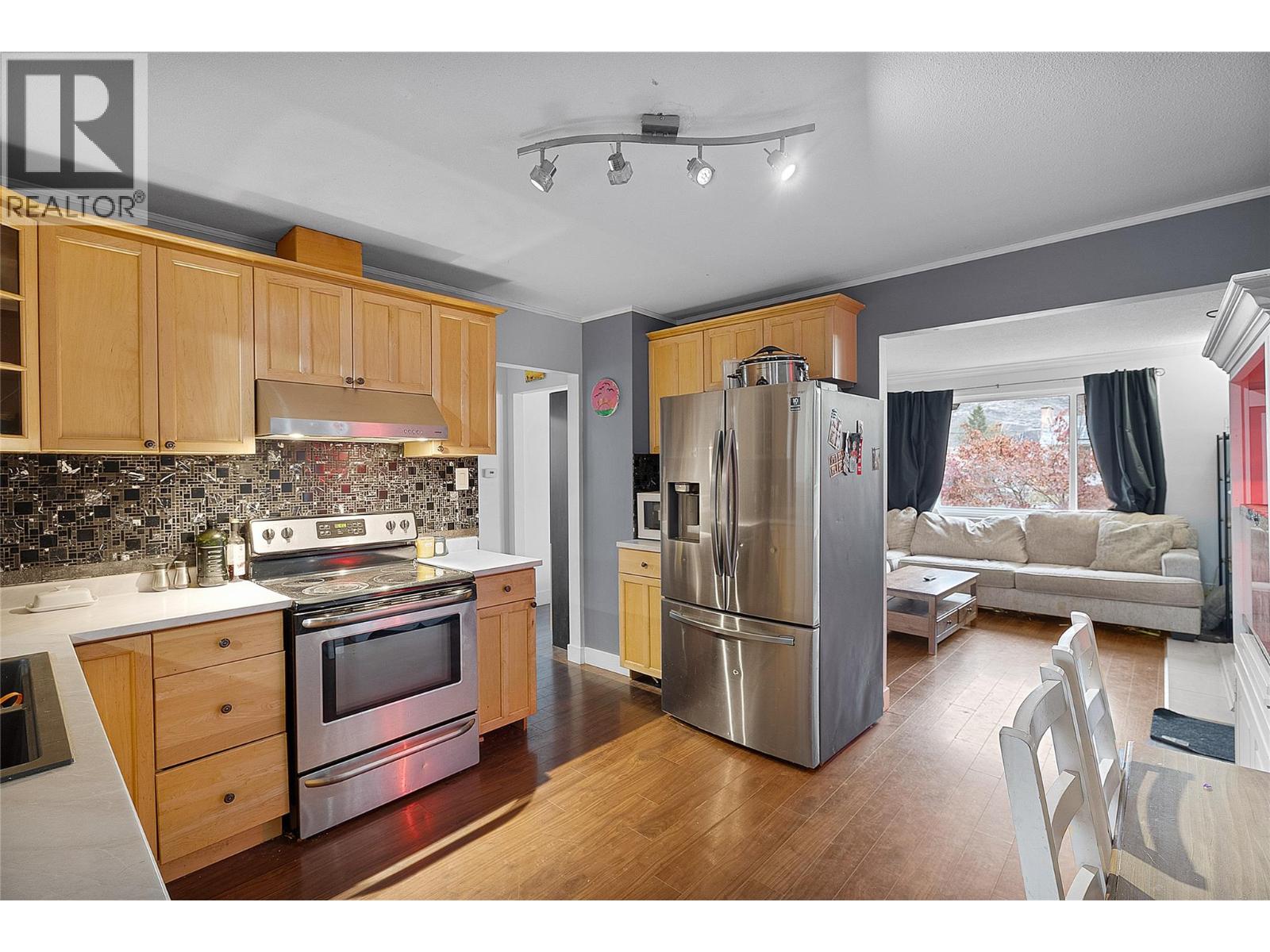 1153 Lethbridge Avenue, Kamloops, British Columbia  V2B 1Y3 - Photo 8 - 10369523