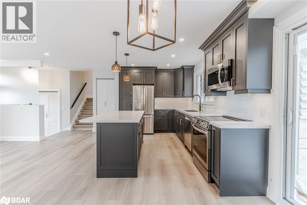 20 Ottaway Avenue Unit# Upper, Barrie, Ontario  L4M 2W7 - Photo 9 - 40779605