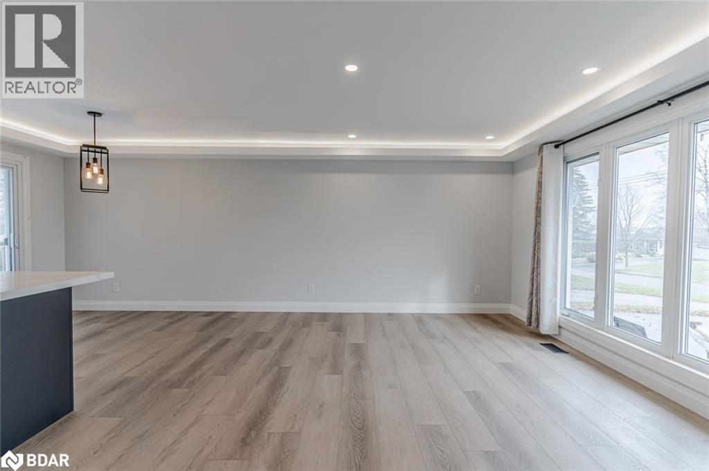 20 Ottaway Avenue Unit# Upper, Barrie, Ontario  L4M 2W7 - Photo 7 - 40779605