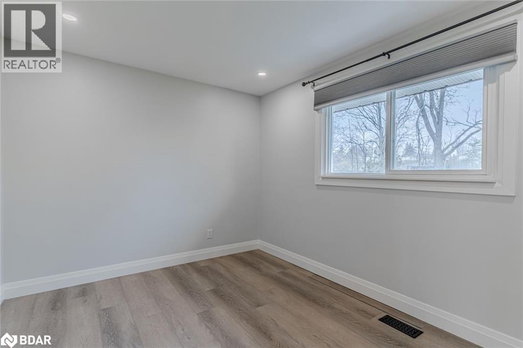 20 Ottaway Avenue Unit# Upper, Barrie, Ontario  L4M 2W7 - Photo 12 - 40779605