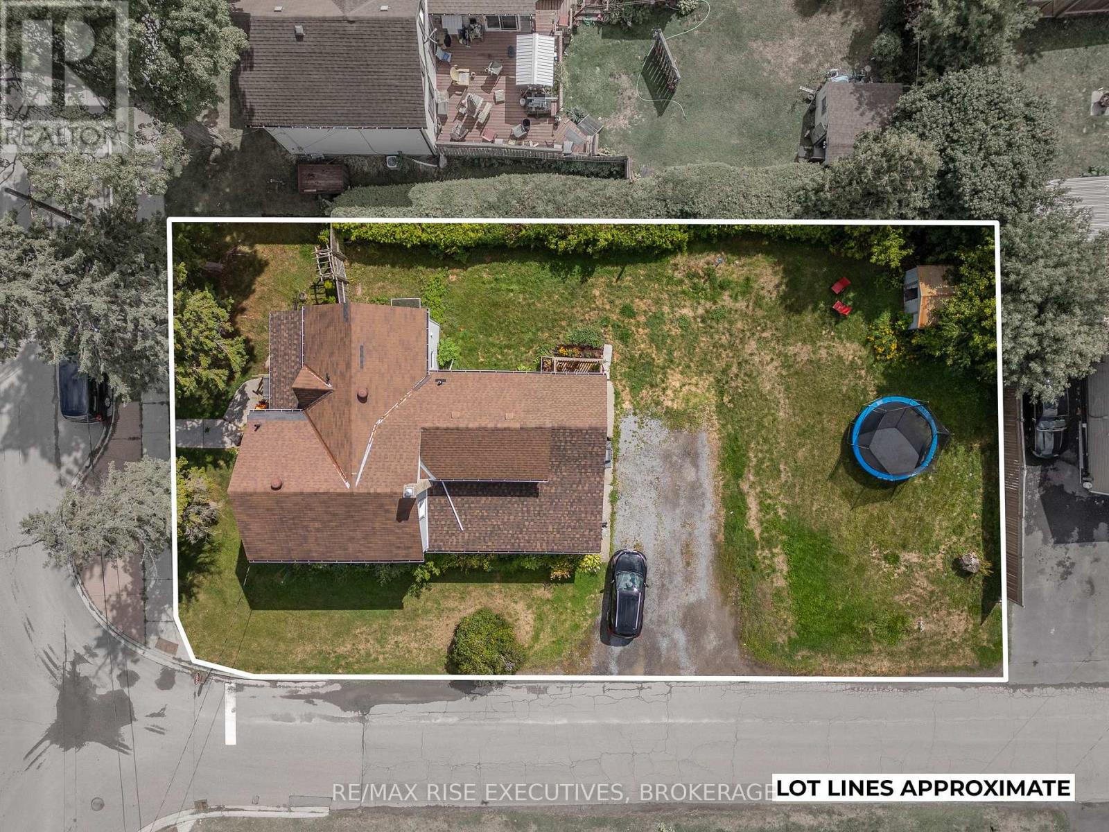 190 Victoria Avenue, Gananoque, Ontario  K7G 2S1 - Photo 39 - X12558938