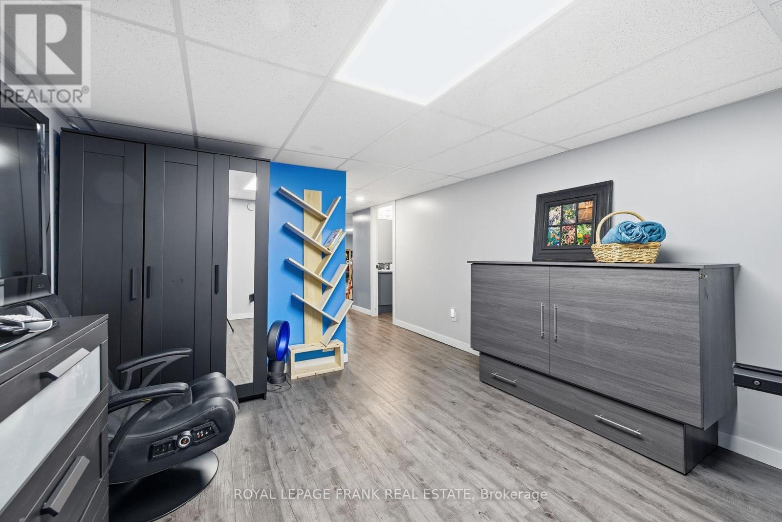 18 Deacon Crescent, Kawartha Lakes, Ontario  K9V 0L4 - Photo 35 - X12558984