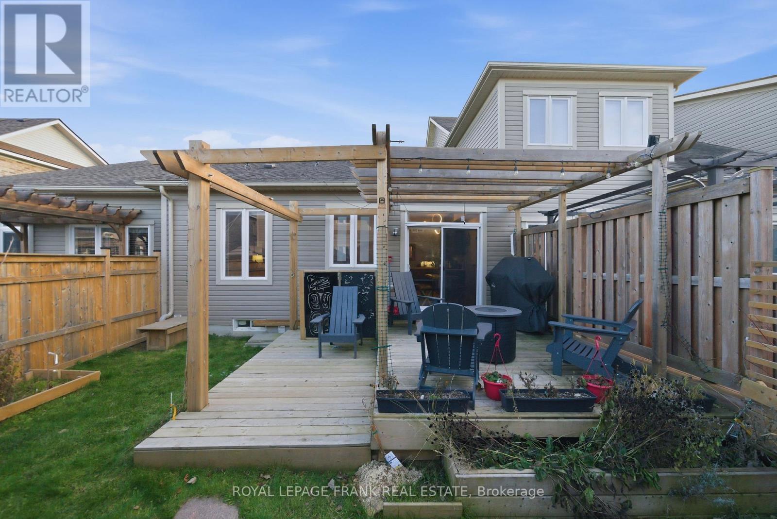 18 Deacon Crescent, Kawartha Lakes, Ontario  K9V 0L4 - Photo 37 - X12558984