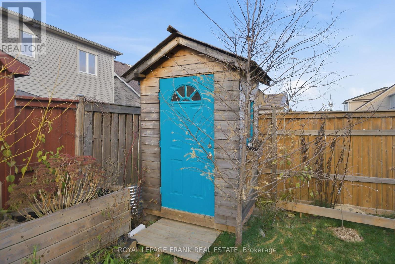 18 Deacon Crescent, Kawartha Lakes, Ontario  K9V 0L4 - Photo 39 - X12558984