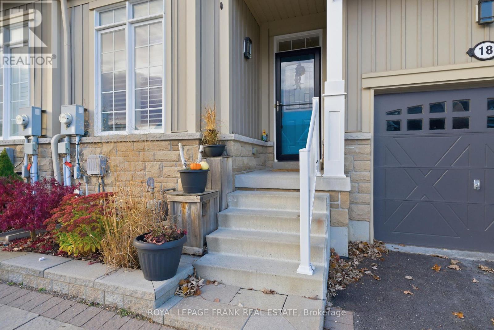 18 Deacon Crescent, Kawartha Lakes, Ontario  K9V 0L4 - Photo 5 - X12558984