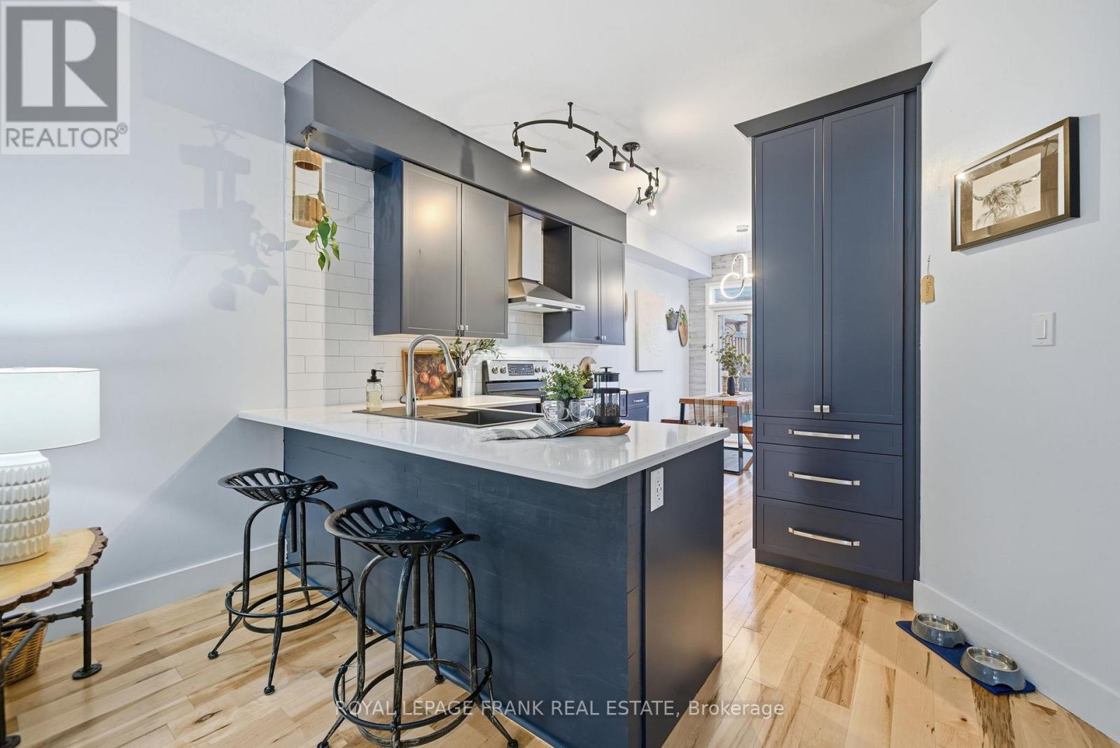 18 Deacon Crescent, Kawartha Lakes, Ontario  K9V 0L4 - Photo 9 - X12558984