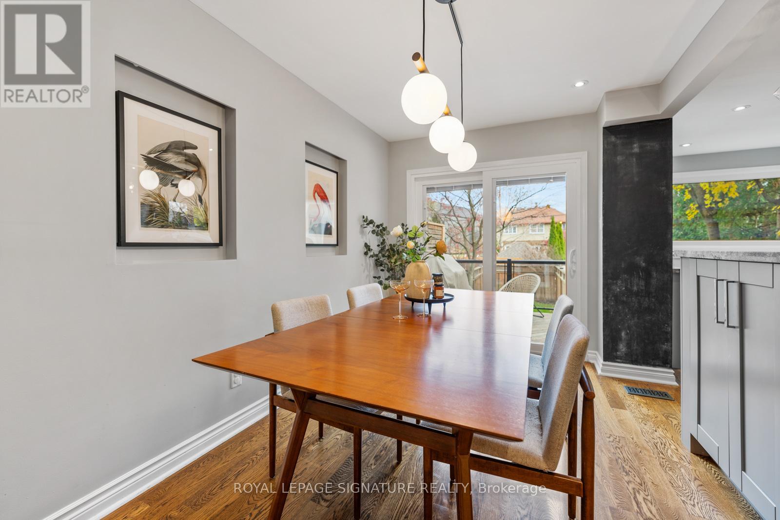 27 Beechwood Drive, Toronto, Ontario  M4K 3H7 - Photo 11 - E12558236