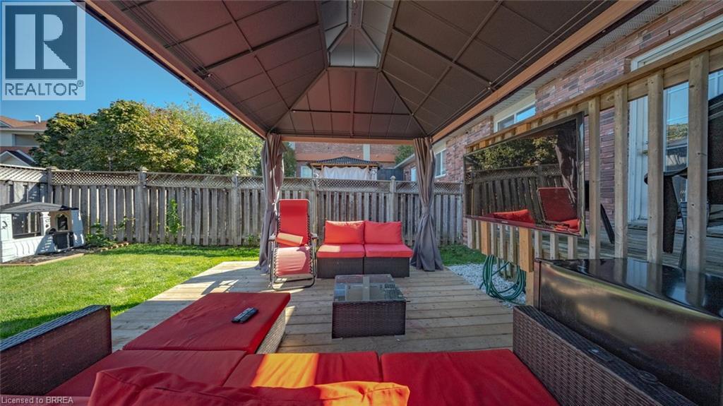 124 Marlborough Street, Brantford, Ontario  N3S 7Y2 - Photo 28 - 40772384