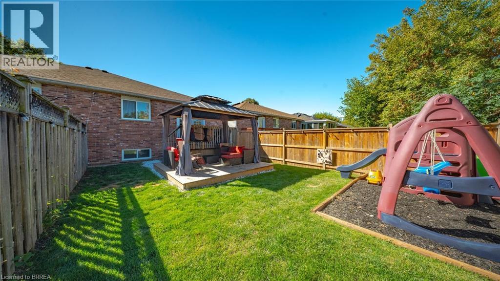 124 Marlborough Street, Brantford, Ontario  N3S 7Y2 - Photo 32 - 40772384