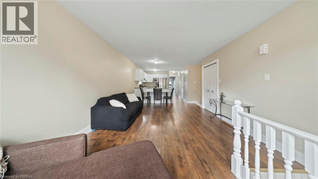 124 Marlborough Street, Brantford, Ontario  N3S 7Y2 - Photo 6 - 40772384