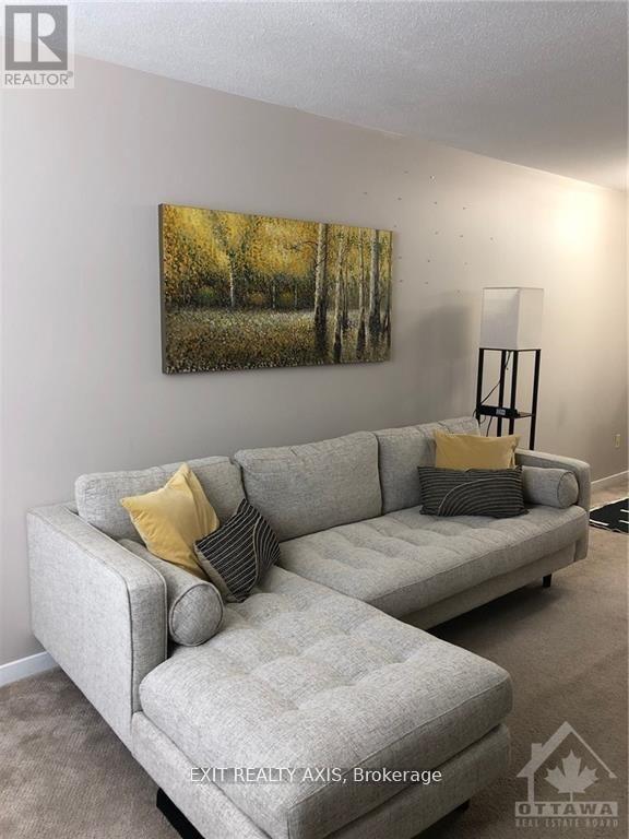 109 - 274 Ormond Street, Brockville, Ontario  K6V 6Z7 - Photo 3 - X12558908