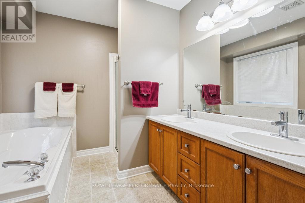 7051 Donwel Drive, Ottawa, Ontario  K4P 1M7 - Photo 16 - X12558946