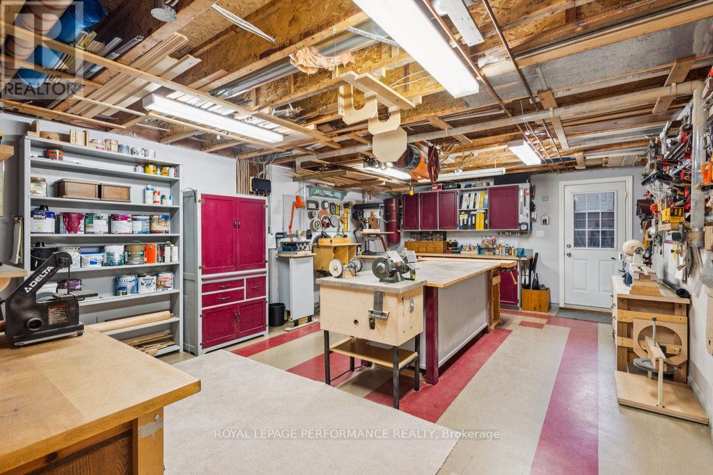 7051 Donwel Drive, Ottawa, Ontario  K4P 1M7 - Photo 27 - X12558946