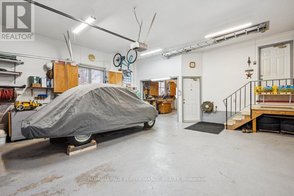 7051 Donwel Drive, Ottawa, Ontario  K4P 1M7 - Photo 31 - X12558946