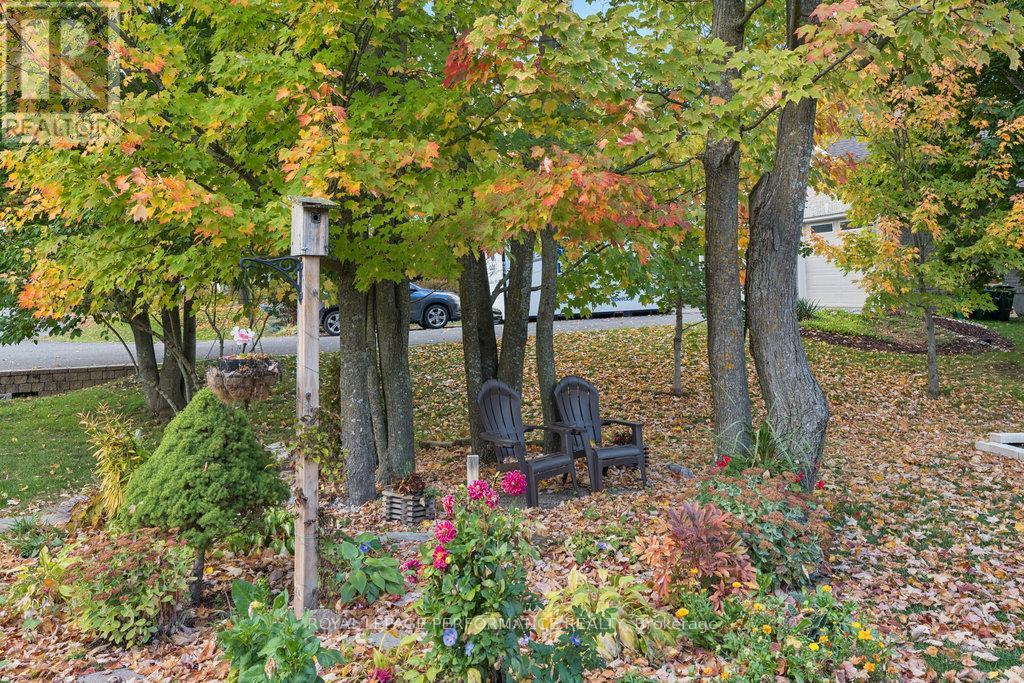 7051 Donwel Drive, Ottawa, Ontario  K4P 1M7 - Photo 43 - X12558946