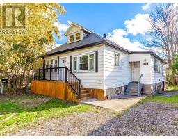 936 FIRST STREET, Mississauga, Ontario