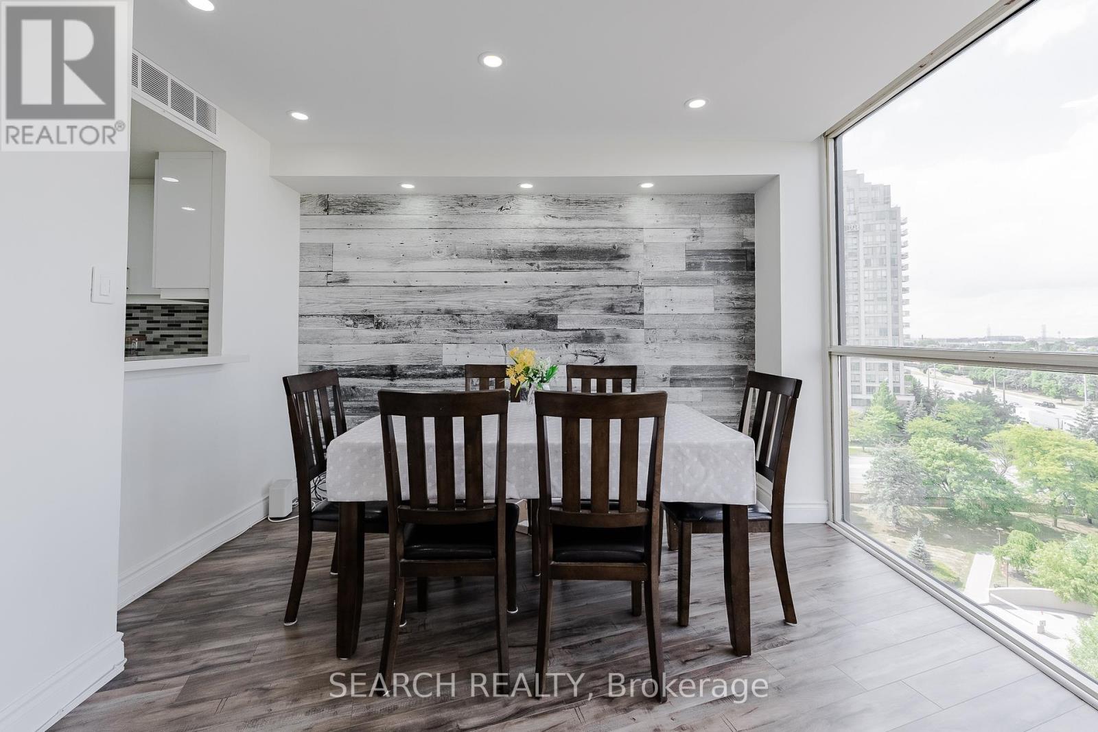 906 - 1360 Rathburn Road E, Mississauga, Ontario  L4W 4H4 - Photo 14 - W12558846