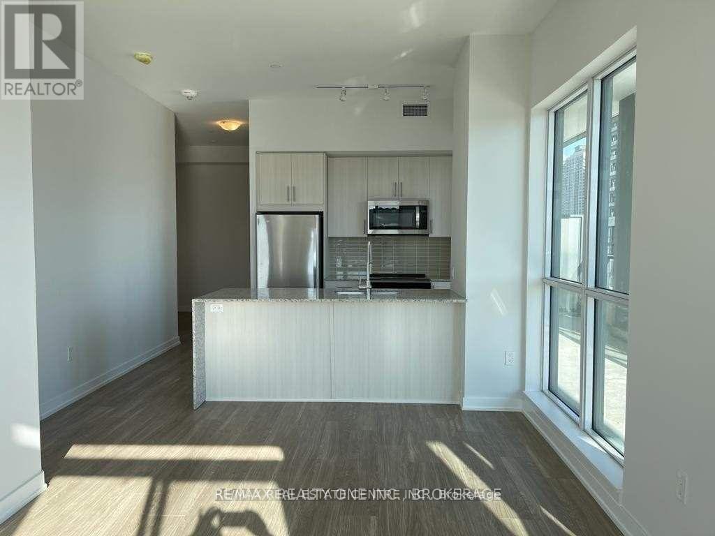 427 - 4055 Parkside Village Drive, Mississauga, Ontario  L5B 0K8 - Photo 12 - W12558870