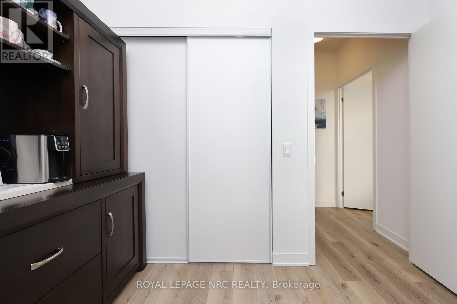 Ph02 - 405 Dundas Street W, Oakville, Ontario  L6M 5P9 - Photo 27 - W12558872