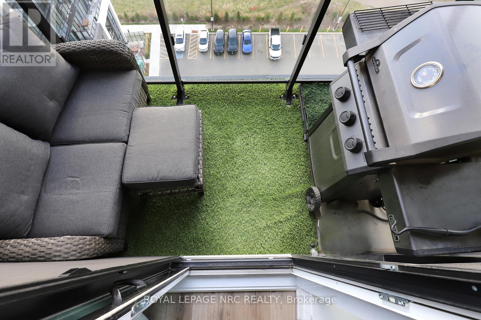 Ph02 - 405 Dundas Street W, Oakville, Ontario  L6M 5P9 - Photo 29 - W12558872