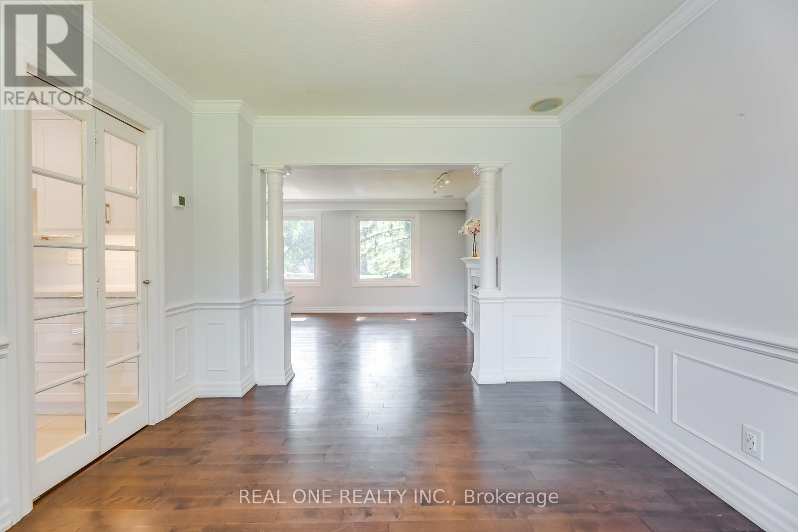 2231 All Saints Crescent, Oakville, Ontario  L6J 5N1 - Photo 13 - W12558898