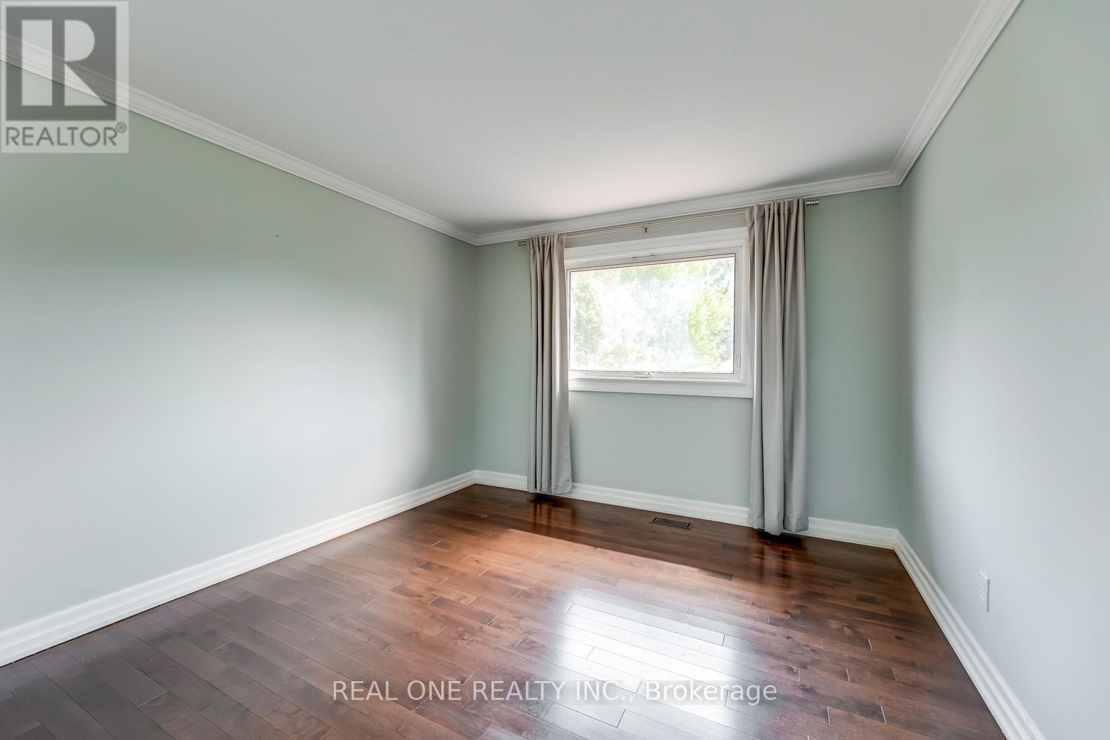 2231 All Saints Crescent, Oakville, Ontario  L6J 5N1 - Photo 31 - W12558898