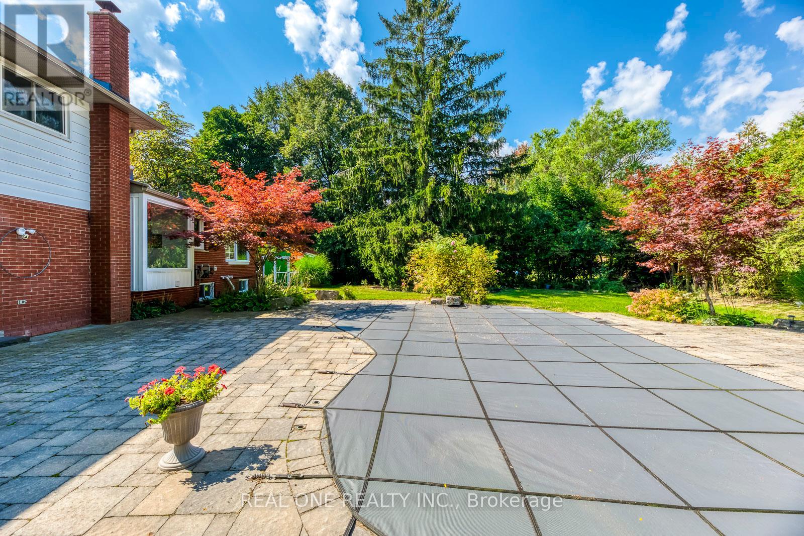 2231 All Saints Crescent, Oakville, Ontario  L6J 5N1 - Photo 41 - W12558898