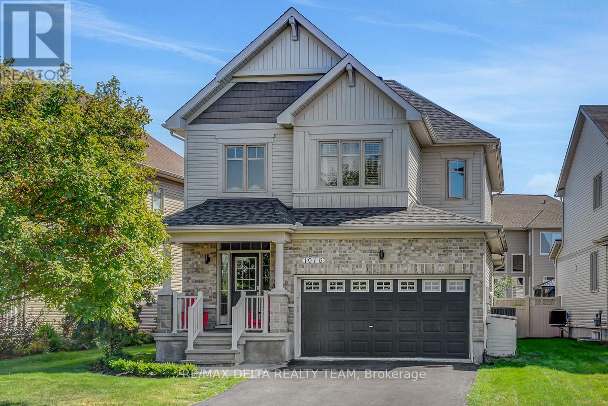 1916 MONTMERE AVENUE, Ottawa, Ontario