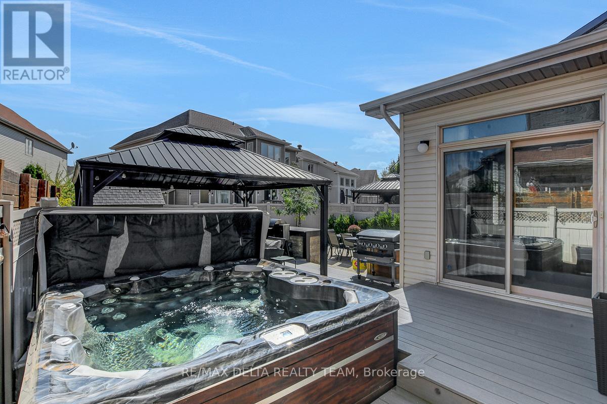 1916 Montmere Avenue, Ottawa, Ontario  K4A 0E7 - Photo 30 - X12558414