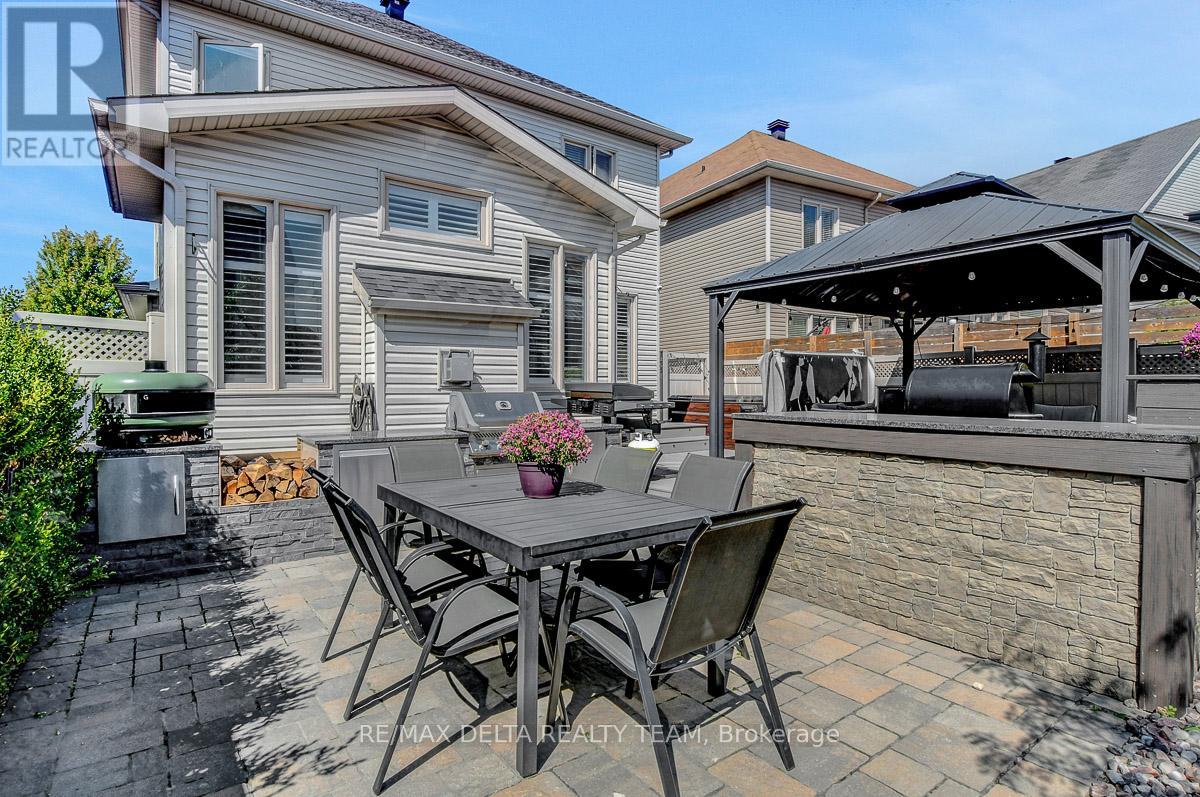 1916 Montmere Avenue, Ottawa, Ontario  K4A 0E7 - Photo 38 - X12558414