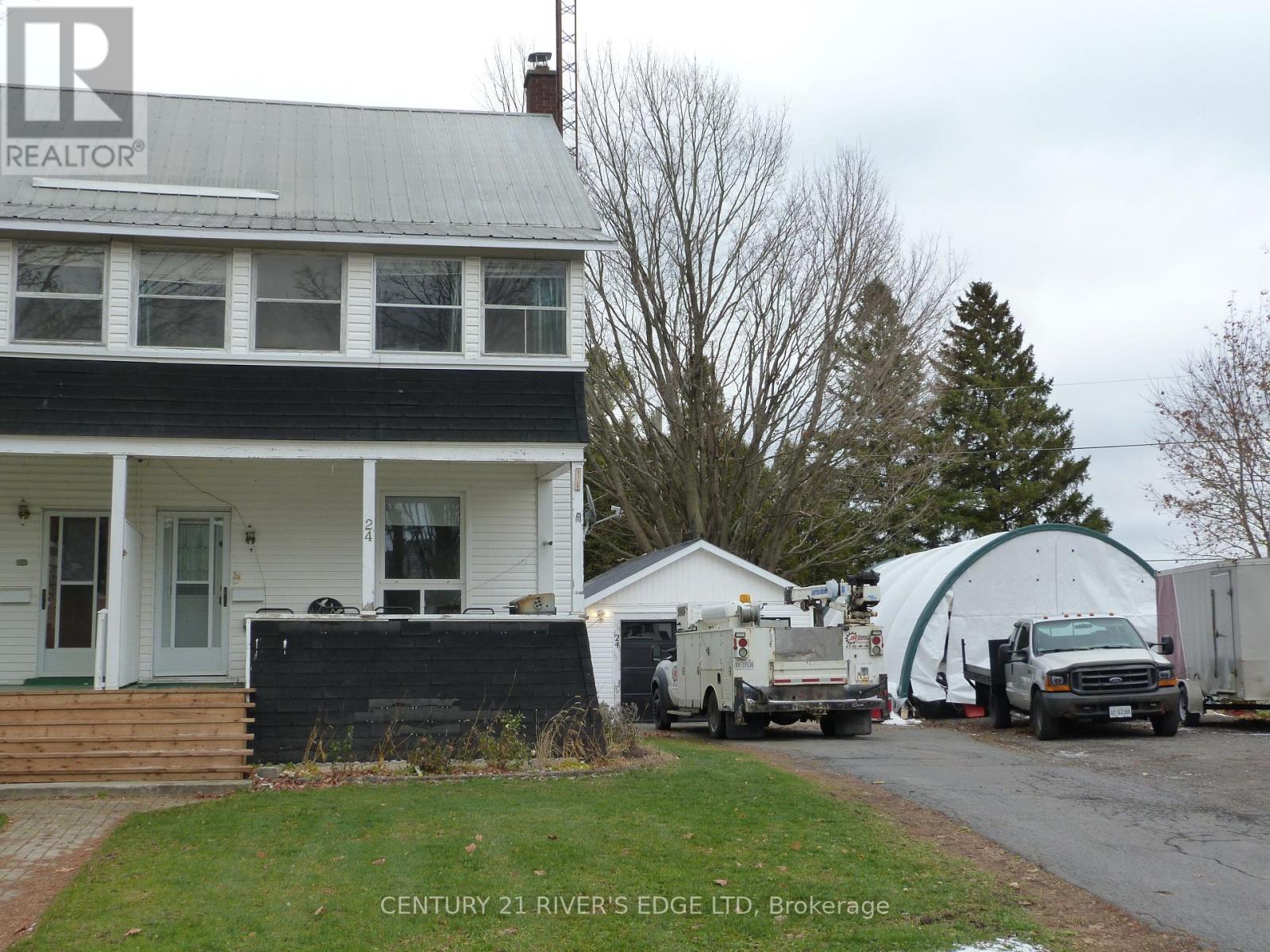 24 BROUSE DRIVE, South Dundas, Ontario