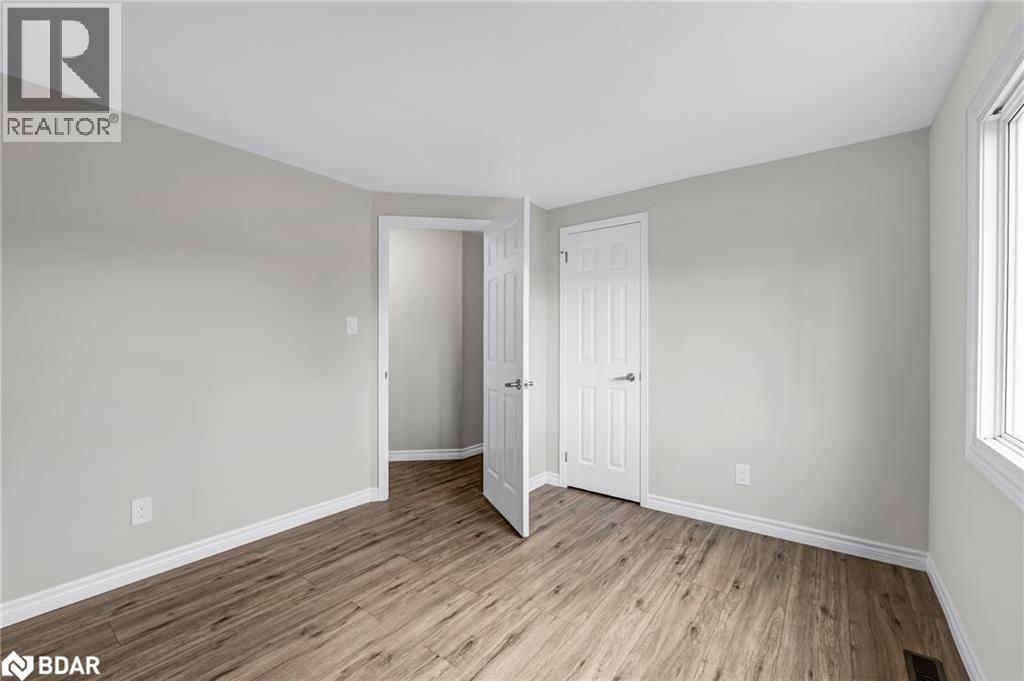 52 Corner Brook Trail, Innisfil, Ontario  L9S 1N6 - Photo 19 - 40789175