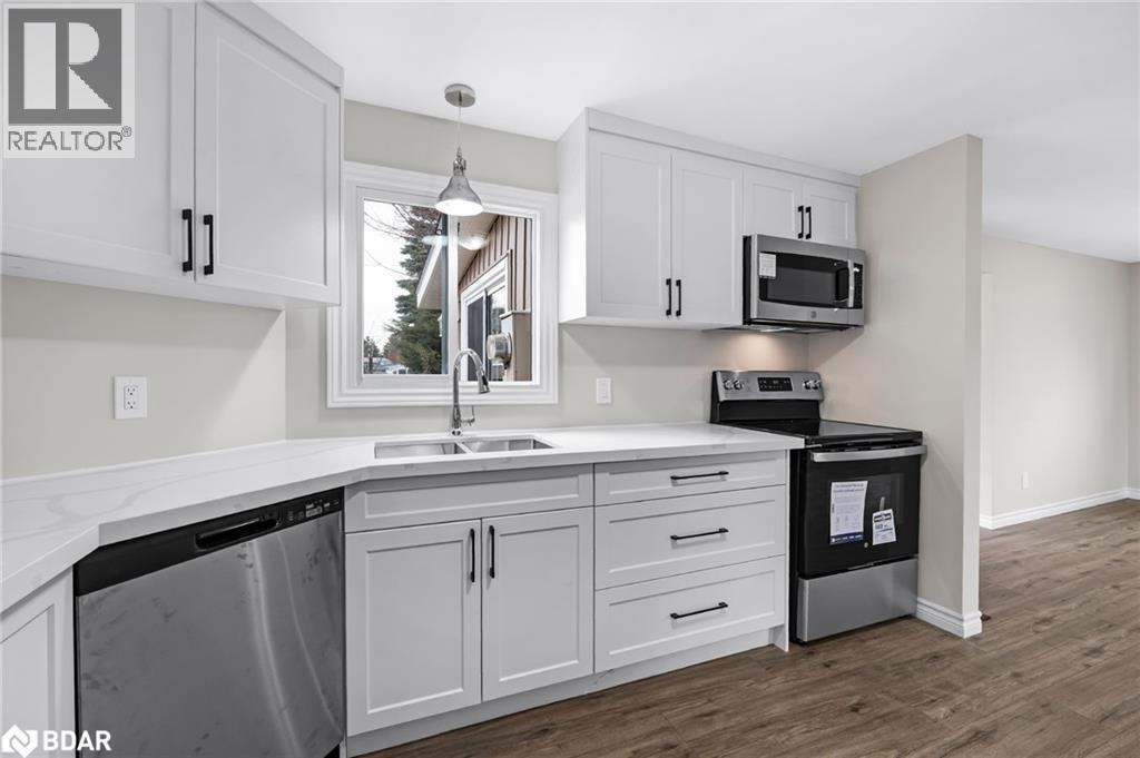 52 Corner Brook Trail, Innisfil, Ontario  L9S 1N6 - Photo 8 - 40789175