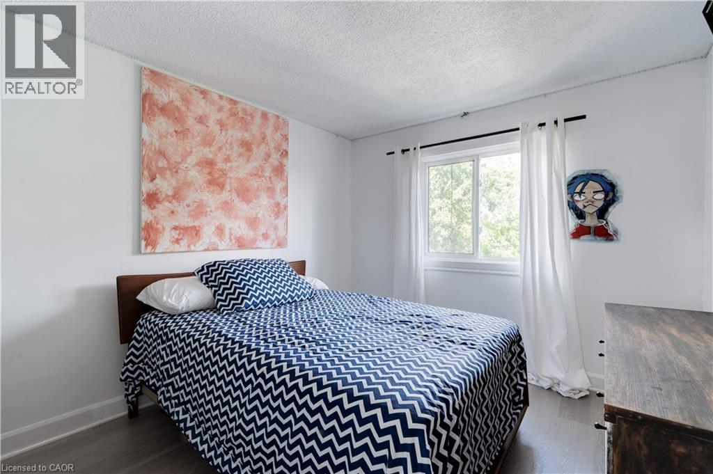 2261 Leominster Drive, Burlington, Ontario  L7P 3W8 - Photo 20 - 40786567