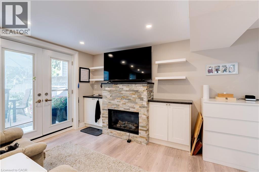 2261 Leominster Drive, Burlington, Ontario  L7P 3W8 - Photo 28 - 40786567