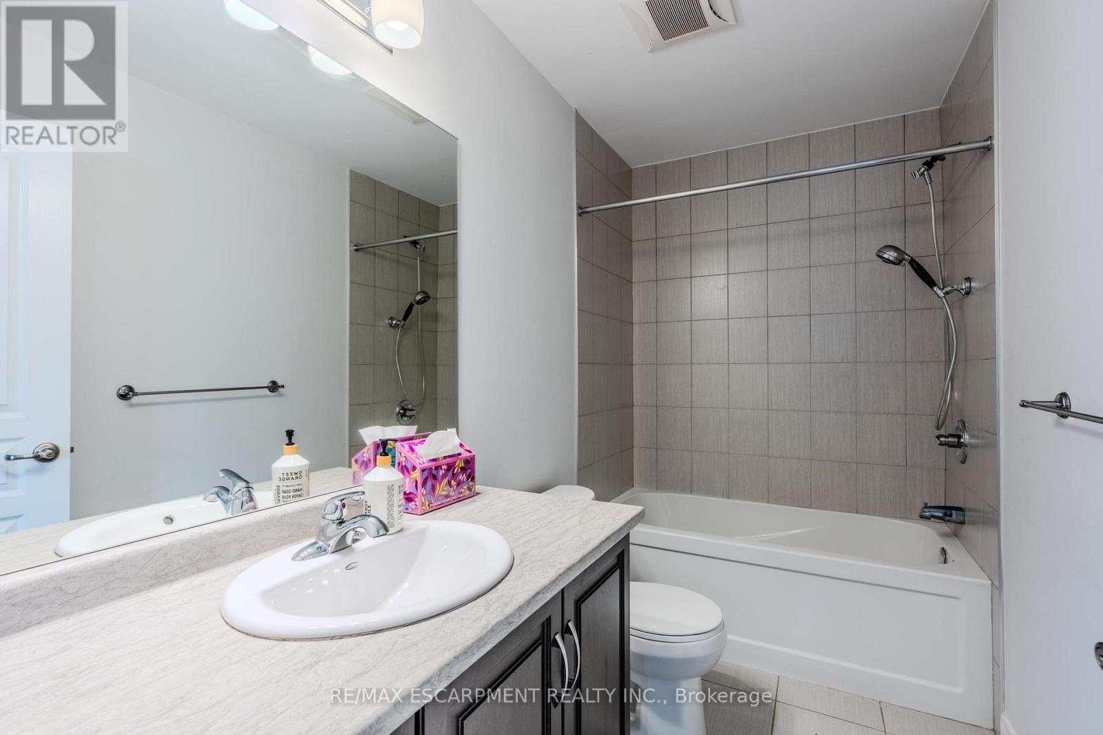 17 Severino Circle, West Lincoln, Ontario  L0R 2A0 - Photo 24 - X12558660