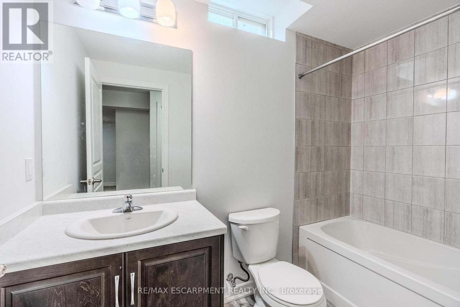 17 Severino Circle, West Lincoln, Ontario  L0R 2A0 - Photo 38 - X12558660