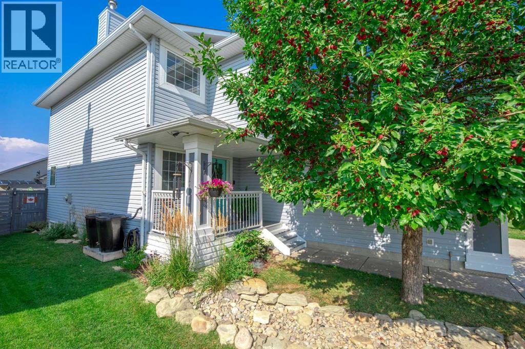 754 Cimarron Close, Okotoks, Alberta  T1S 1X4 - Photo 4 - A2264411