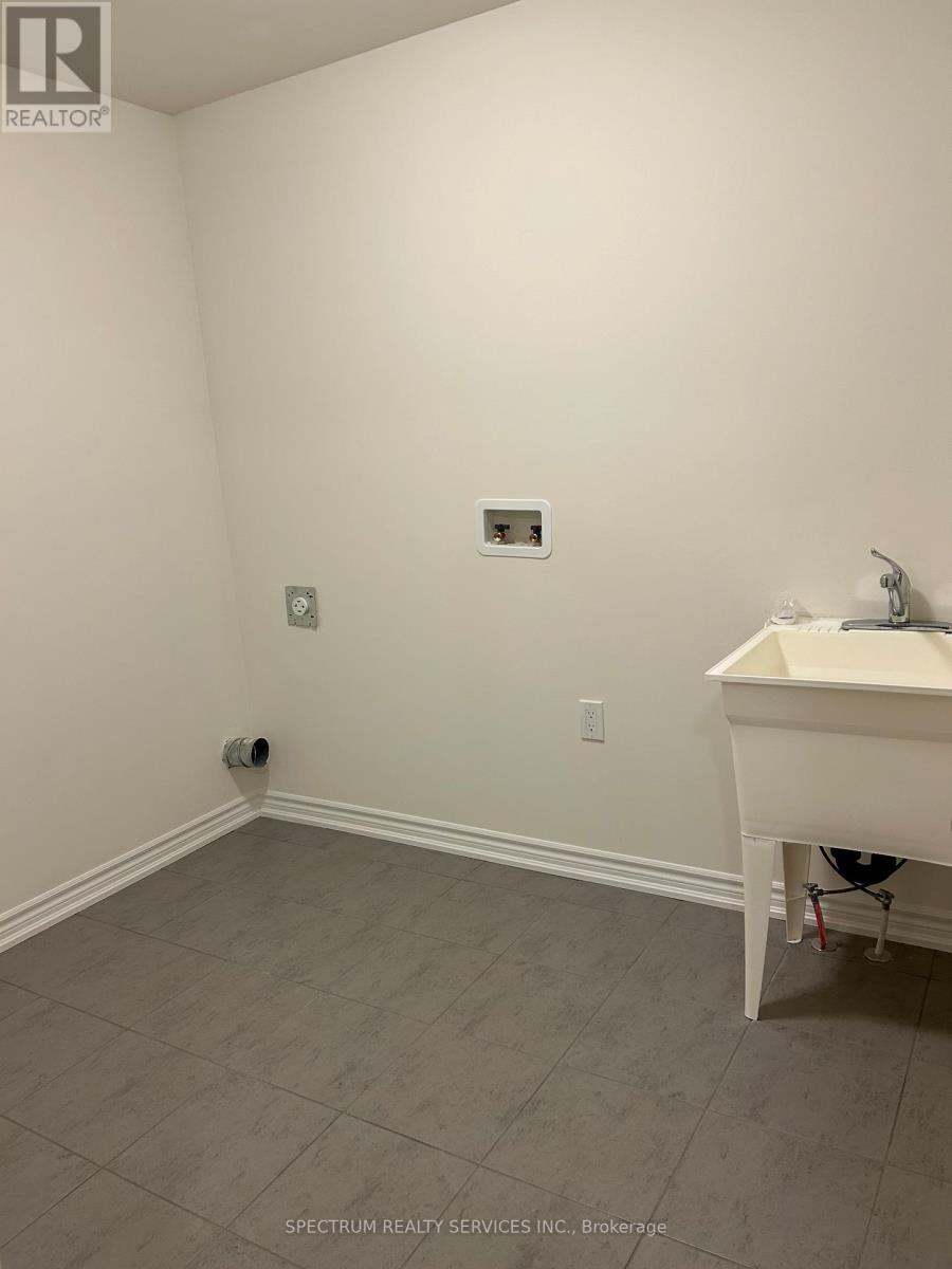 282 Pottruff Road, Brant, Ontario  N3L 0B2 - Photo 11 - X12558664